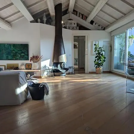 Superwhite Loft&terrace In Brera Milan